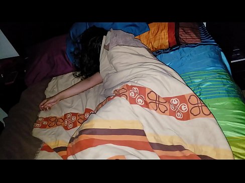 ❤️ Figliastro che rimprovera la sua giovane matrigna mentre lei dorme ❤❌  Sessoal it.liporno.ru ❌❤